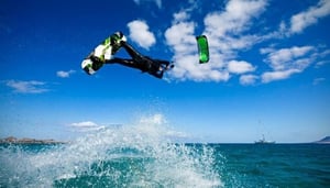 15 Knots Kiteboarding School