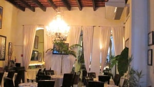 311 Trois Cent Onze Restaurant