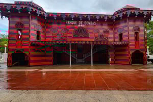 Fra San Juan: Byrundvisning i Ponce og vandfald