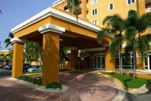 Aquarius Vacation Club Golden Sands Villas