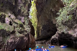 Puerto Rico: Aventura en balsa por el río Tanama y cueva en Arecibo