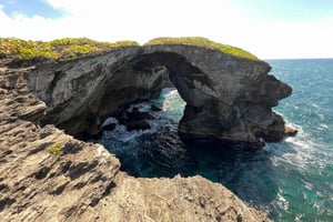 San Juan: Indfødte indianerhule og strandtur langs kysten