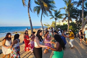 San Juan: lezione di salsa al tramonto sulla spiaggia