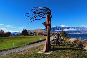 ガイド付き風光明媚な電動自転車ツアー - 湖までのライド