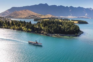 Queenstown: TSS Earnslaw -risteily Whakatipujärvellä