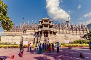Explore Ranakpur Jain Temple from Udaipur with Jodhpur Drop