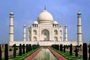 Depuis Delhi : visite citadine de 2 jours au Taj Mahal/Agra avec Fatehpur Sikri