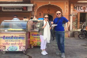 Wandeling door het erfgoed & proeverij van eten op straat in Jaipur