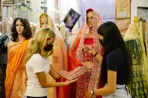 Jaipur: yksityinen opastettu shoppailukierros asiantuntijan kanssa autolla