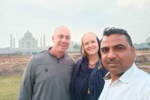 Jaipur: Nascer do sol privado no Tajmahal a partir de Jaipur de carro