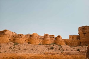 Delhi: 2-tägige private Tour zum Taj Mahal/Agra mit Fatehpur Sikri