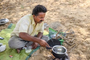 Jaisalmer: Abendessen in den Dünen