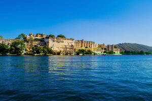Visita privata di Udaipur di un giorno intero con guida