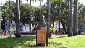 Praça do Arsenal da Marinha (Navy Arsenal Square)