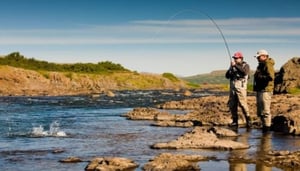 Fly fisher Group Iceland