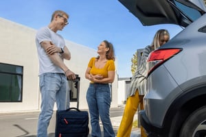 Частный трансфер из аэропорта KEF в Рейкьявик в Исландии