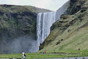 Privat dagstur til sydkysten med Katla-ishulen (valgfrit)