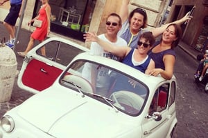 EXP Rome : 3h Driving Tour with Vintage Fiat 500 Classic Car