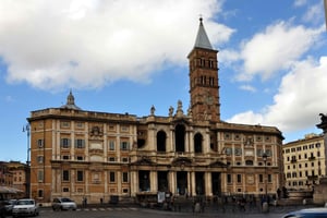 Esplora la basilica di Santa Maria Maggiore e le opzioni aggiuntive