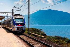 Fra Civitavecchia: Tog til Roms centrum og tilbage