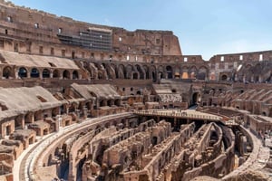 Rome: ondergrondse rondleiding door het Colosseum met arenavloer