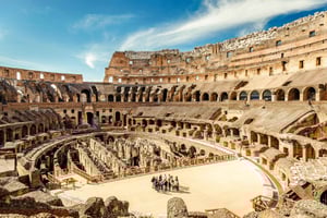 Rom: exklusiv guidad tur till Colosseums underjordiska delar och arena