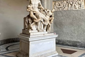 Rooma: Ensimmäinen pääsy Vatikaanin museoihin ja basilikan vierailu