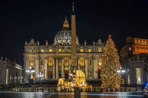 Rome: Live Guided Christmas Night Tour by Double-Decker Bus