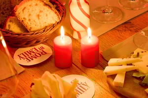 ローマ：エミリー、パリへ行く公式ワイン＆アペリティーボのテイスティング