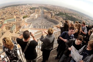 Rome: Vatican Museums and St. Peter’s Tour with Dome Climb