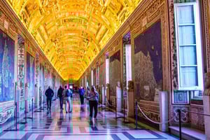 Vatikaanin museot ja Sikstuksen kappeli, nopea sisäänpääsy ja opastettu kierros