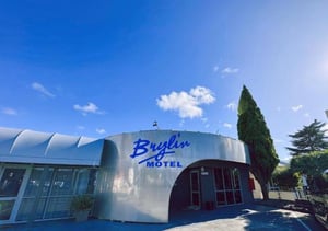 <h1>Brylin Motel</h1>