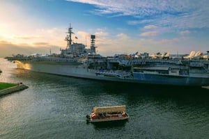 Сан-Диего: Tiki Live Tour