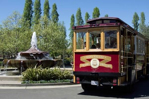 Napa Valley: Weinverkostung Tour mit dem Open Air Trolley & Mittagessen