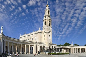 Von Lissabon aus: Fatima, Nazaré und Óbidos Ganztagestour private Tour