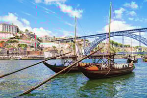 Vanuit Lissabon: privétour naar Porto met wijnproeverij in Gaia