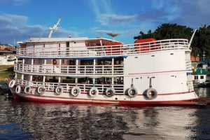 Van Santarém: boottocht naar Belém of Pará met transfer