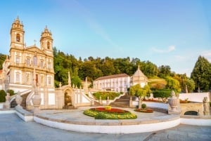 Minho: Private Braga and Guimarães Tour
