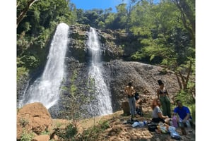 Pfade des Tietê im Pavuna Park in Botucatu-SP