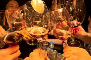 Degustacja win z muzyką na żywo w samym sercu São Paulo