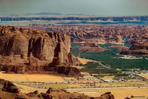 AlUla: maravilhas antigas e passeio pela cidade com almoço