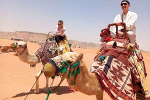 Riyad : aventure dans le désert avec balade à dos de chameau et quad