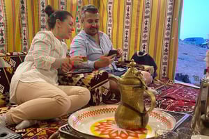 Riad: Sonnenuntergang & Abendessen in der Wüste