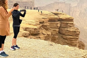 Riyadh: Verdens ende og hjortereservat 4WD offroad-tur