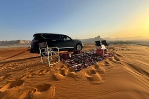 Riyadh, världens utkant Edge of the World & Ibn Rashed Cave Sunset Tour