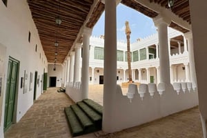 Riyadh: Murabba Palace Guided Tour with Hotel Pickup