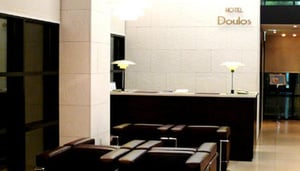 Doulos Hotel