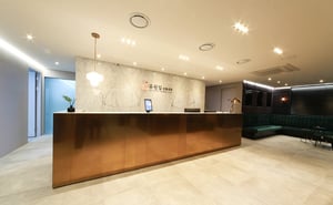 With WY Plastic Surgery