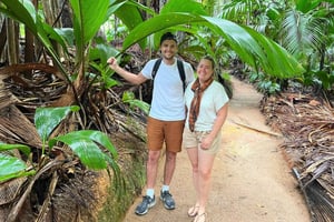 Praslin: Excursión de un día a Valle de Mai, Museo Cote D'or y Anse Lazio.