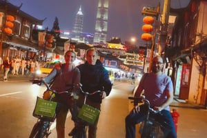 Shanghai Encantadora Noche Tour en bicicleta en grupo reducido
